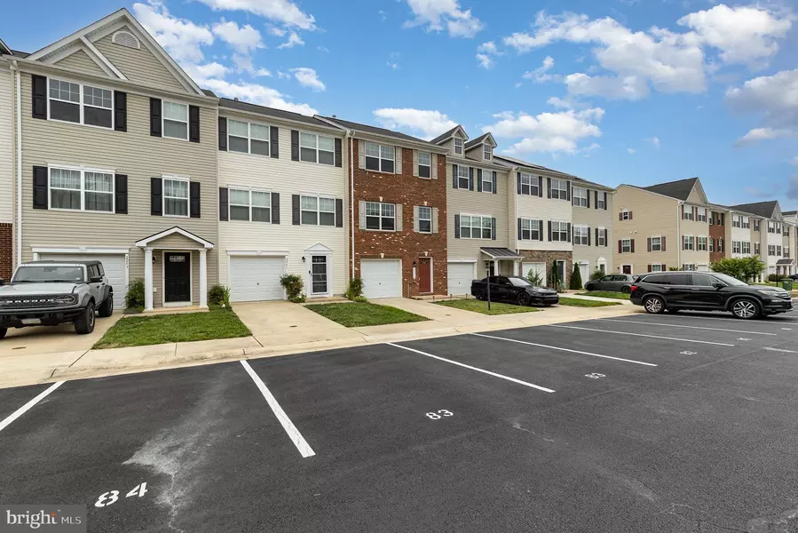 2239 MALLARD LANDING DR, Fredericksburg, VA 22408