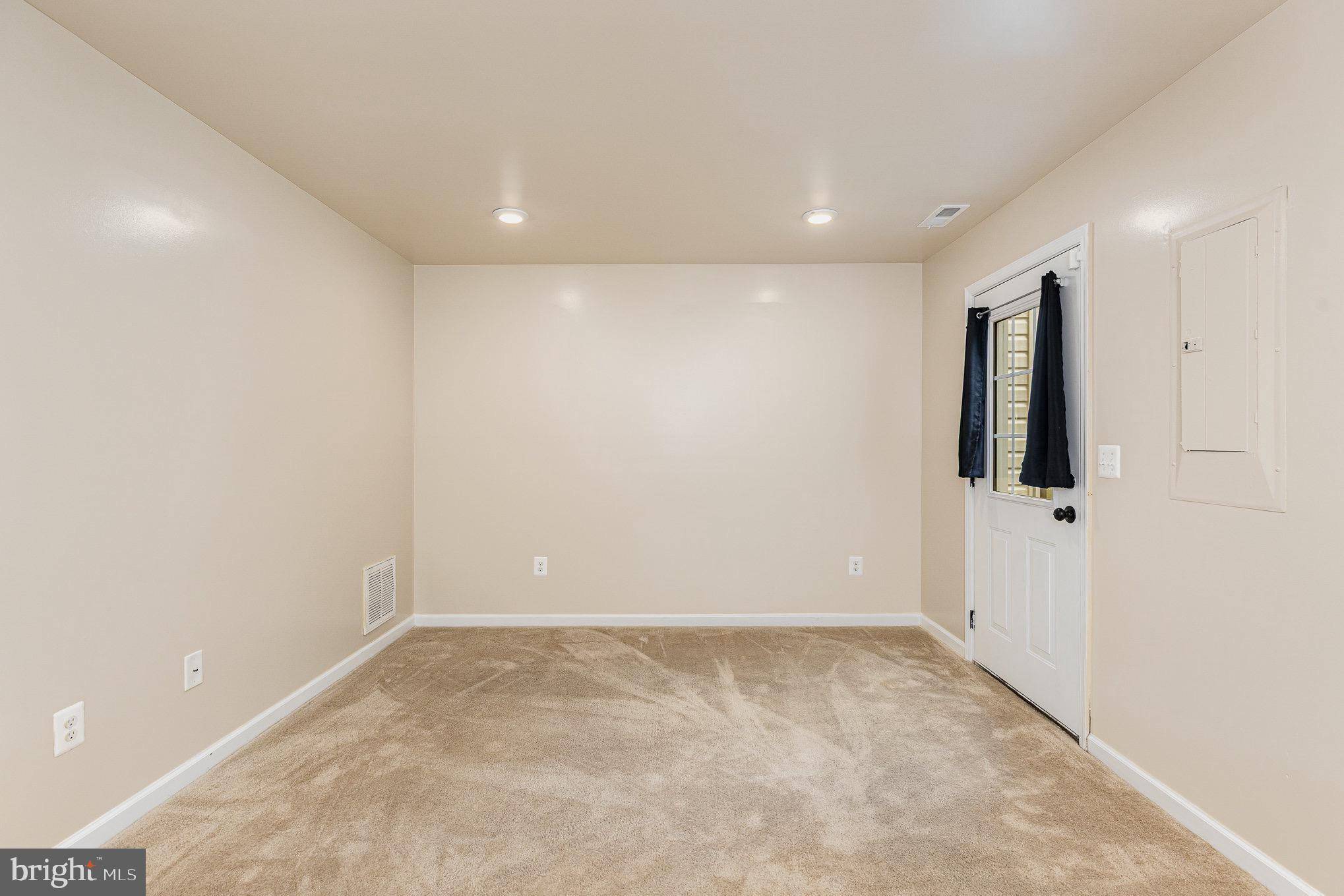 Fredericksburg, VA 22408,2239 MALLARD LANDING DR