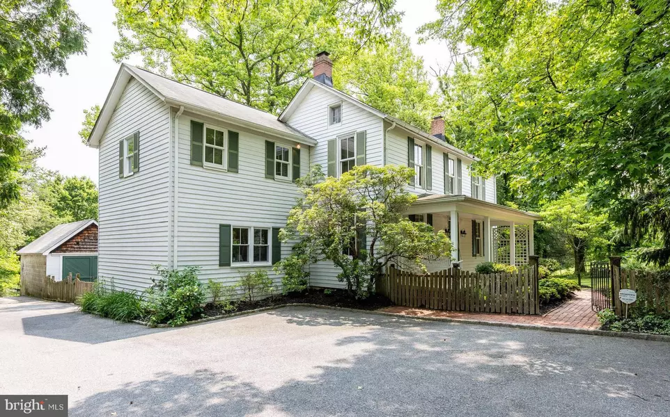 12321 FALLS RD, Cockeysville, MD 21030