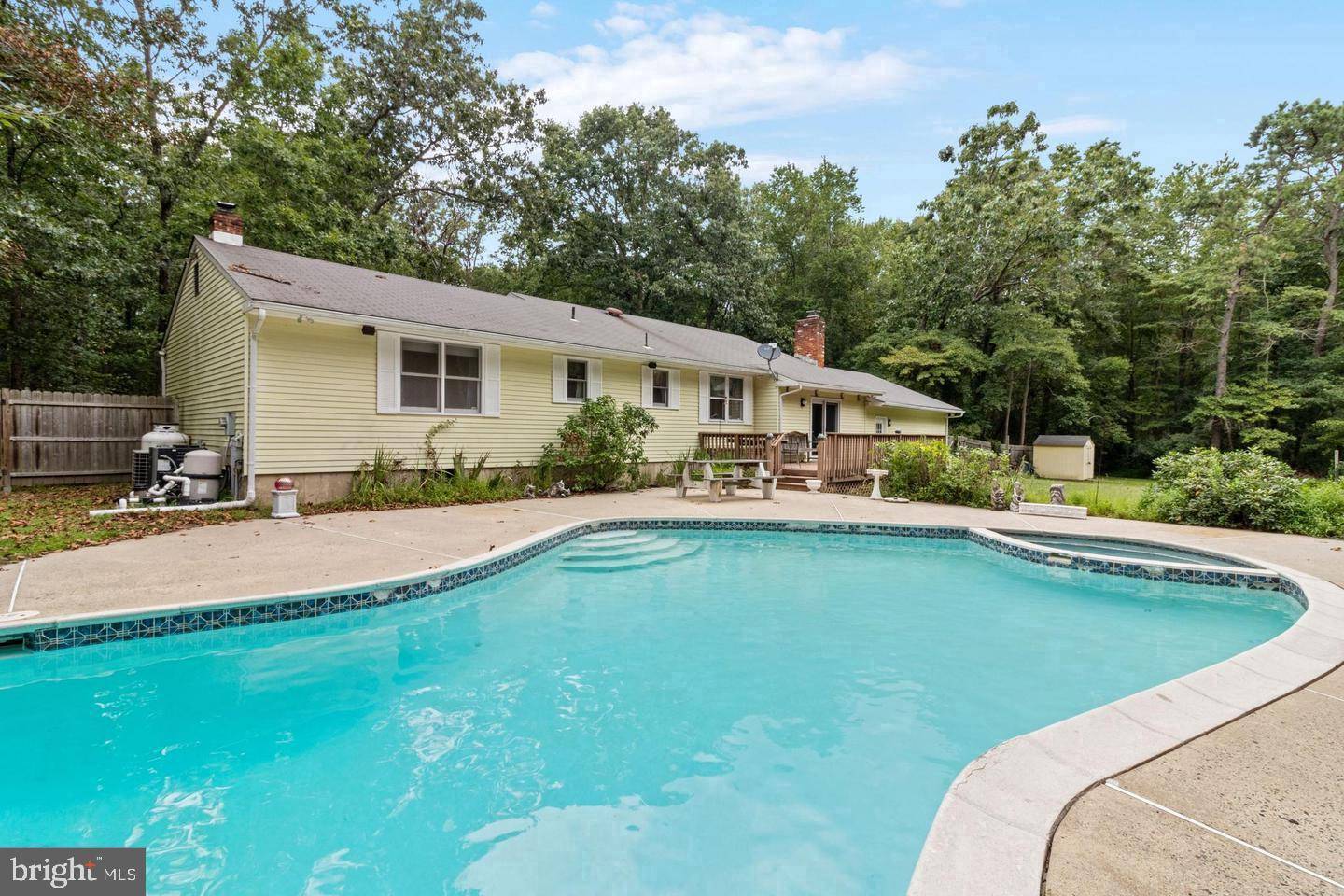 Shamong, NJ 08088,2 MUSKINGUM DR