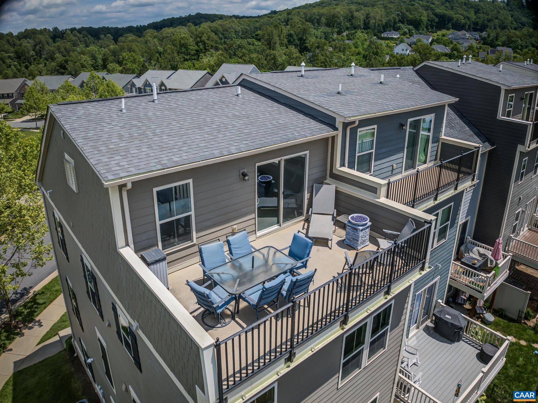 Charlottesville, VA 22911,905 FLAT WATERS LN