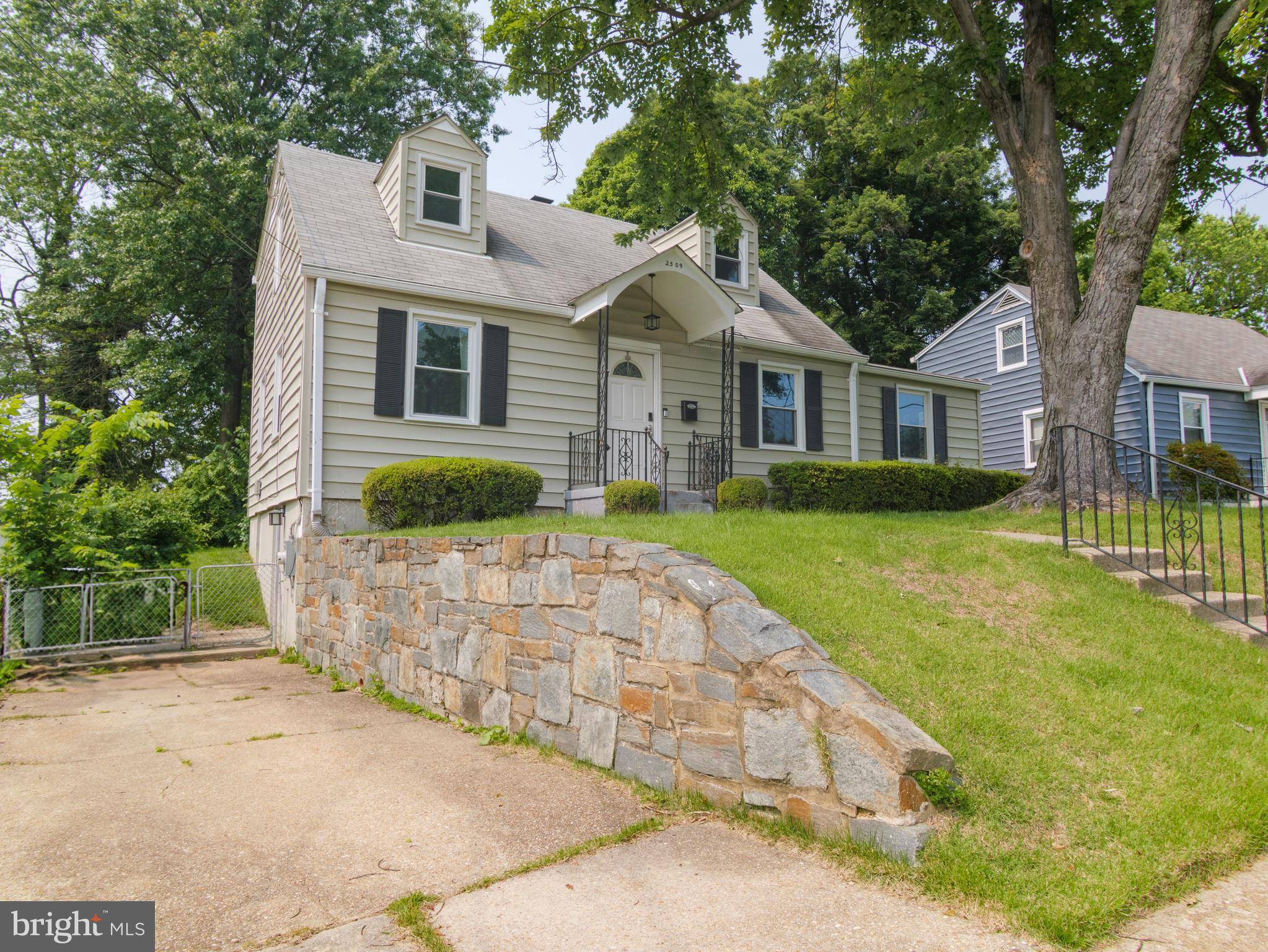 Silver Spring, MD 20902,2509 MASON ST