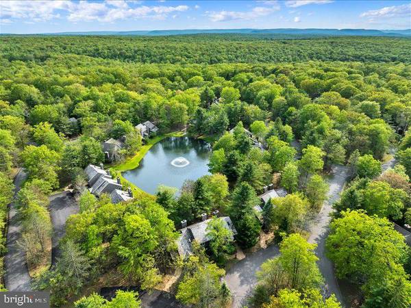 Lake Harmony, PA 18624,216 SNOW RIDGE CIR