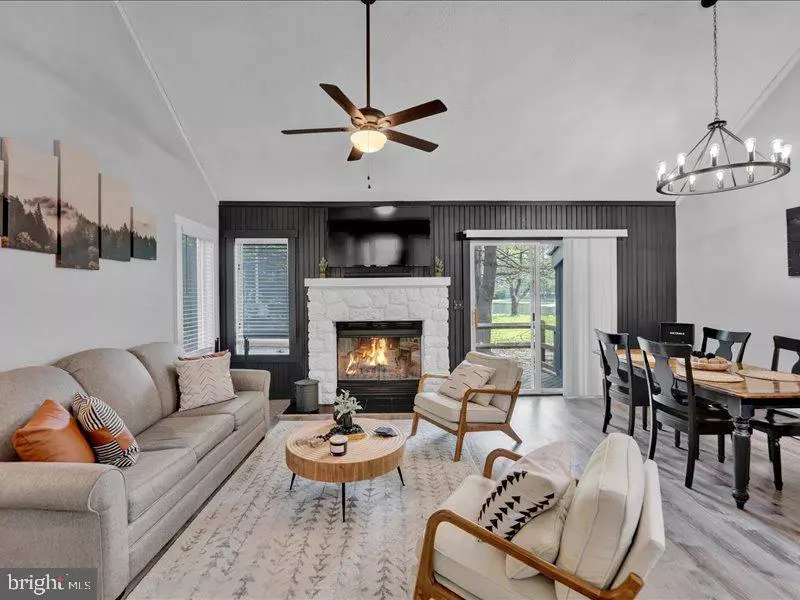 Lake Harmony, PA 18624,216 SNOW RIDGE CIR