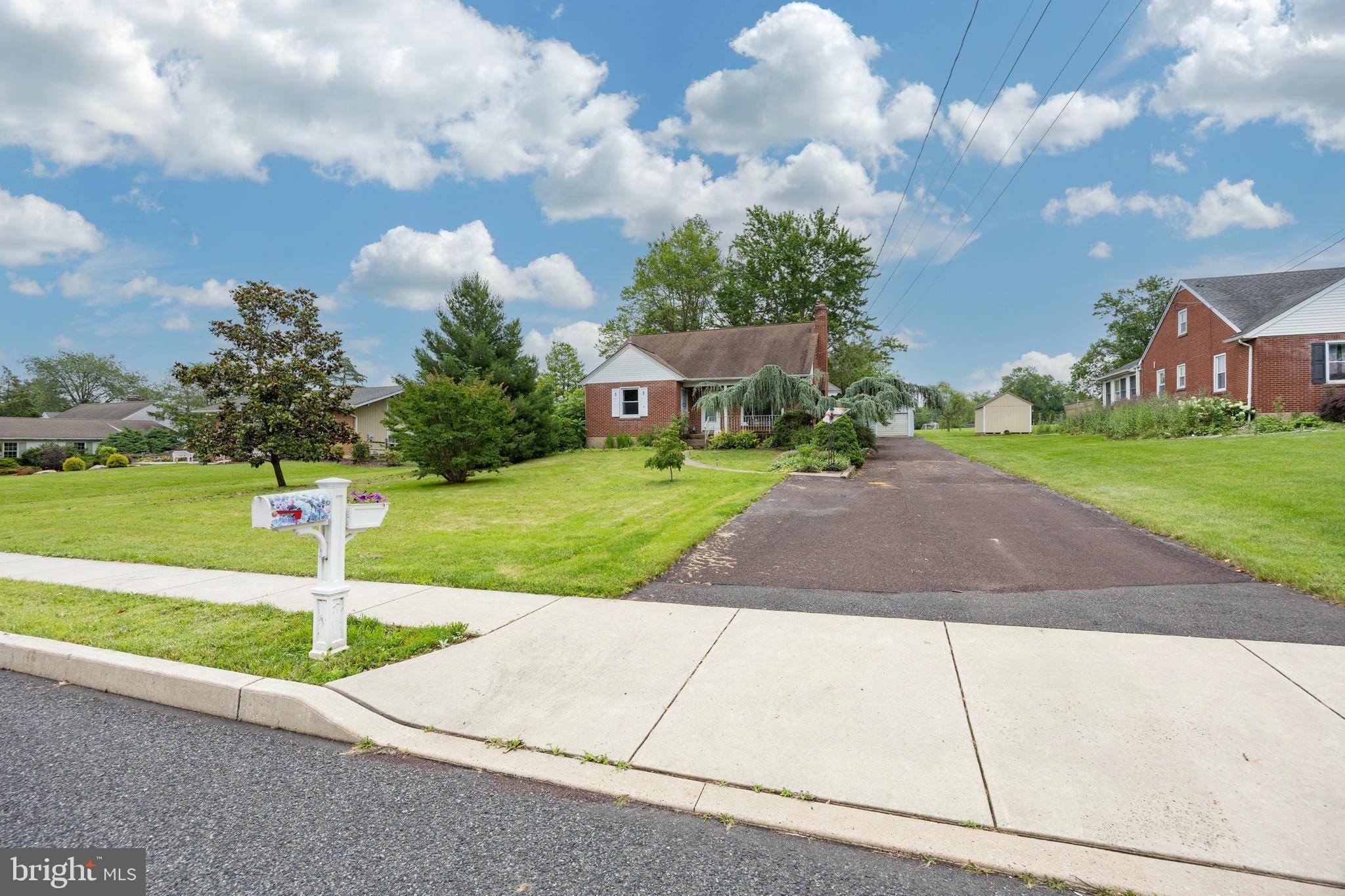 Souderton, PA 18964,160 ERIE AVE