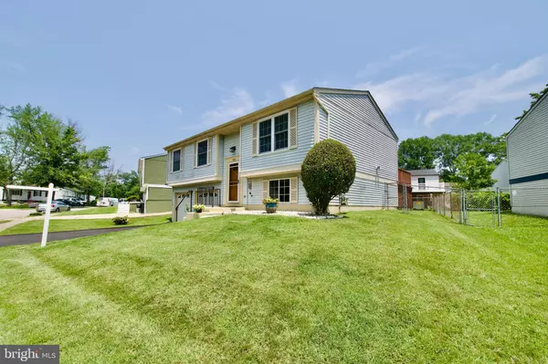 Alexandria, VA 22306,3208 NAPPER RD