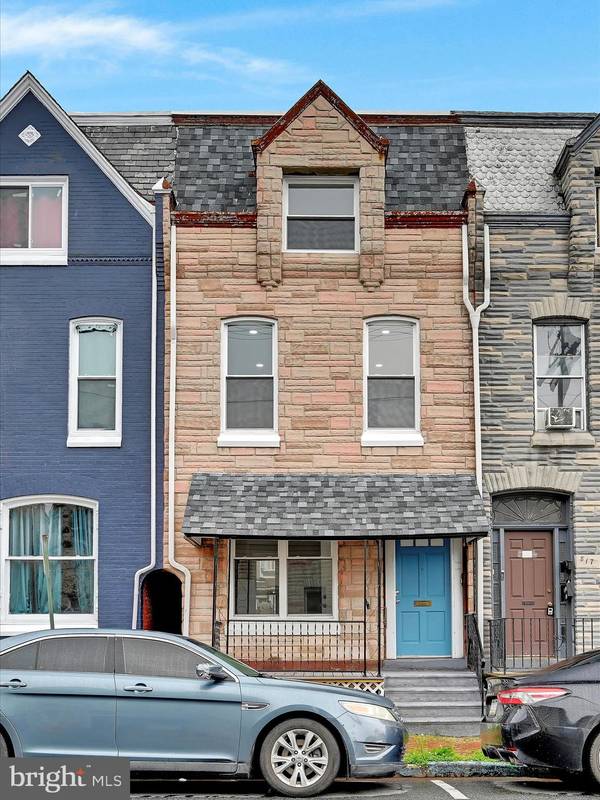 Reading, PA 19604,819 N 10TH ST