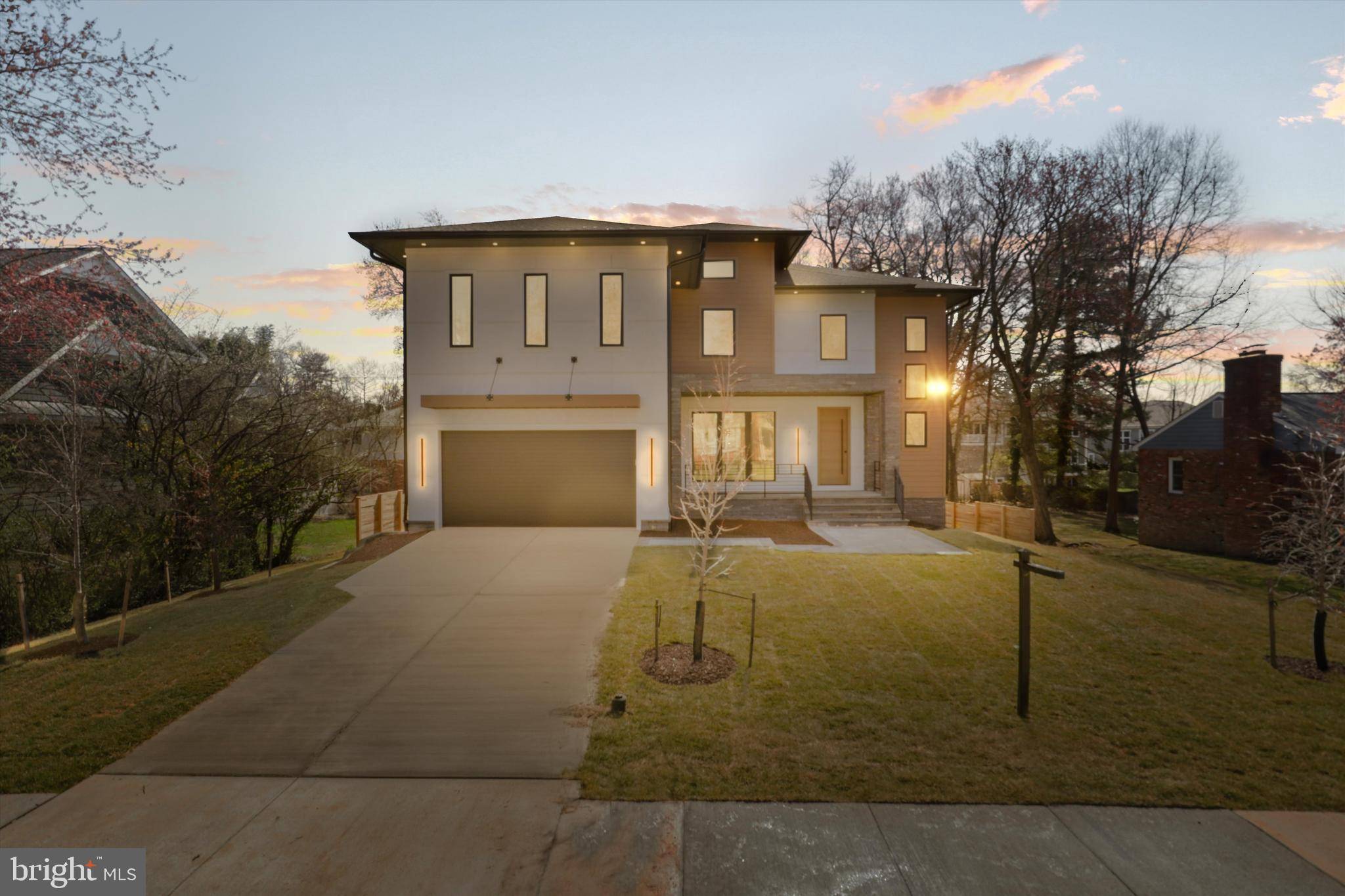 Vienna, VA 22180,310 JOHNSON ST SW