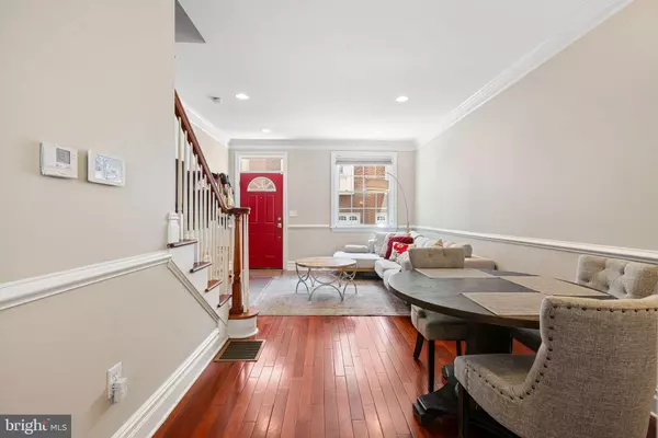 Philadelphia, PA 19146,1929 KIMBALL ST