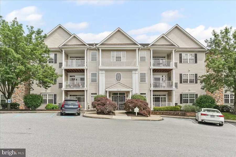 306 VICTORIA GARDENS DR #D, Kennett Square, PA 19348