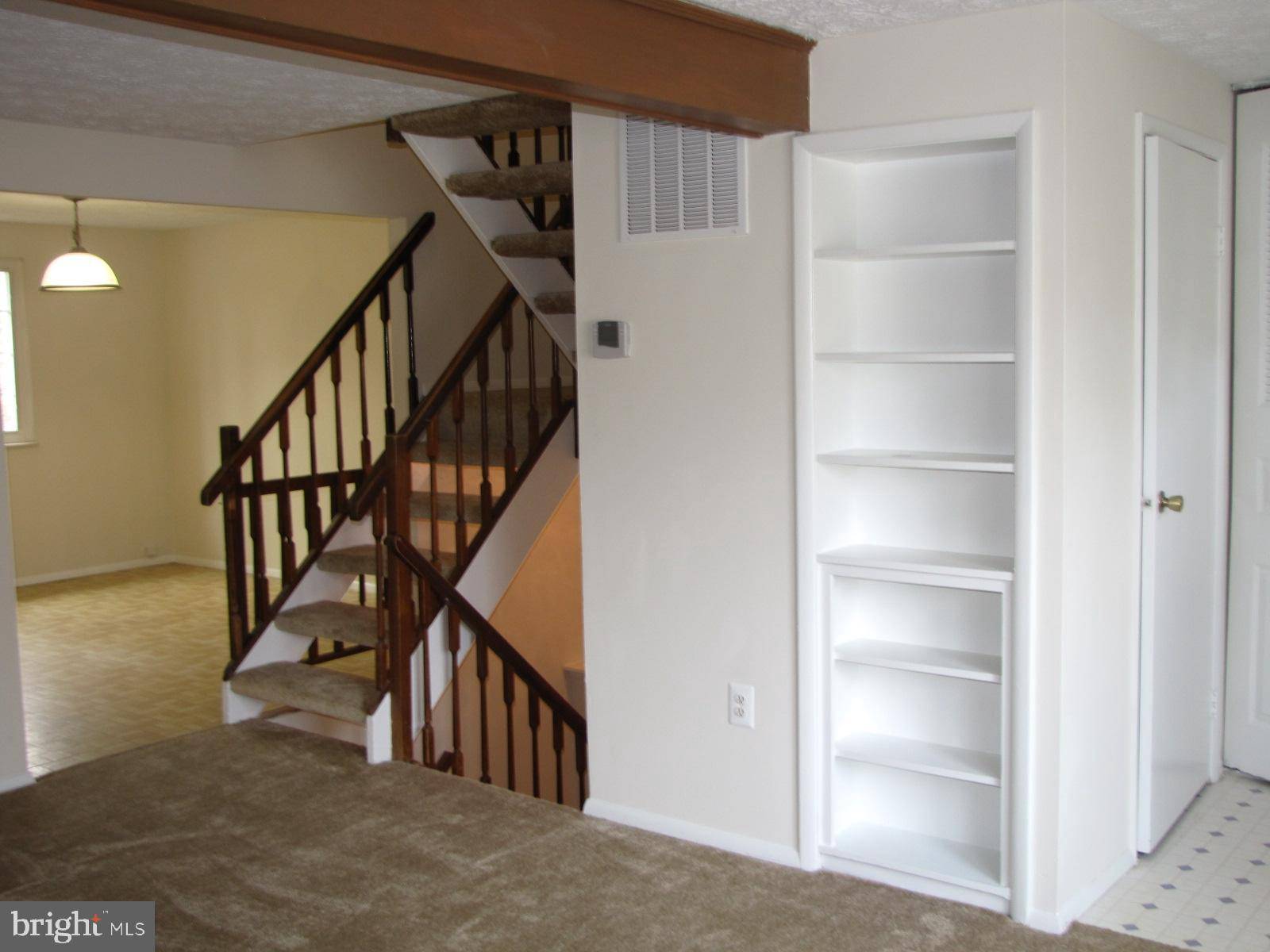 Centreville, VA 20121,5844 ROCK FOREST CT