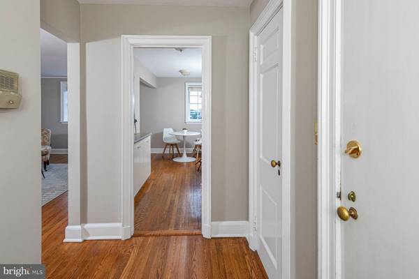 Princeton, NJ 08542,25 PALMER SQUARE W #I