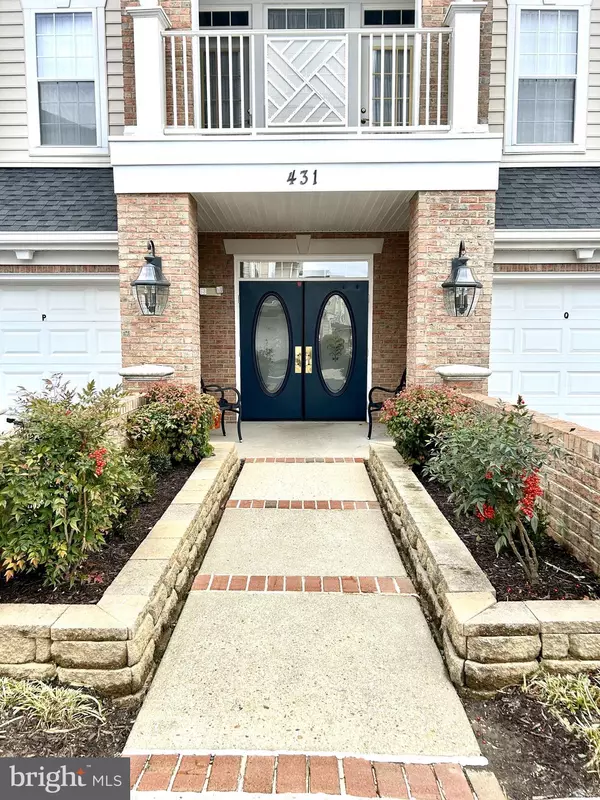 Edgewater, MD 21037,431 HAMLET CLUB DR #202