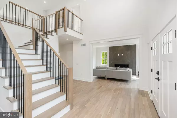 Ambler, PA 19002,962 TENNIS AVE #RESIDENCE 1