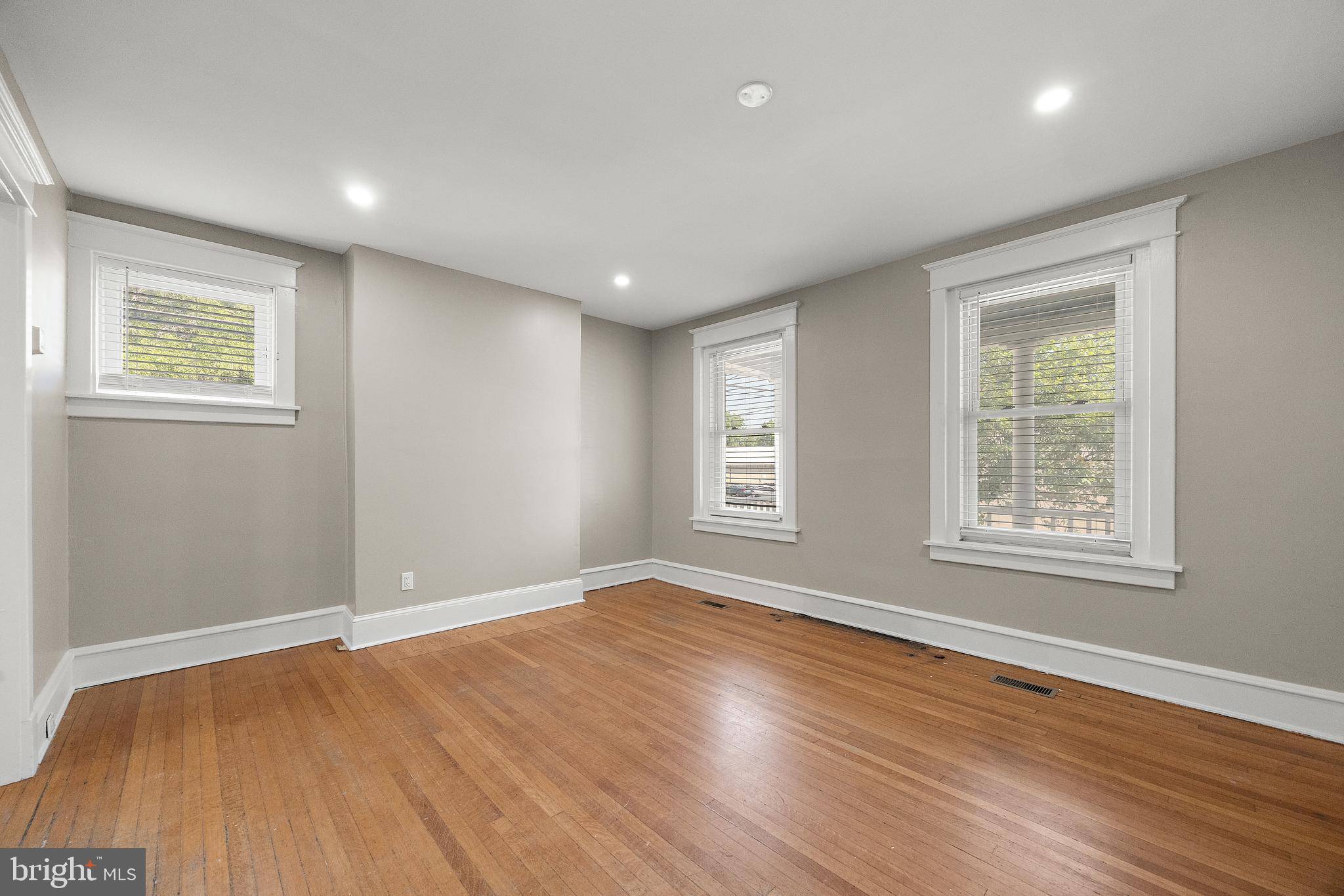 Wilmington, DE 19806,1618 W 14TH