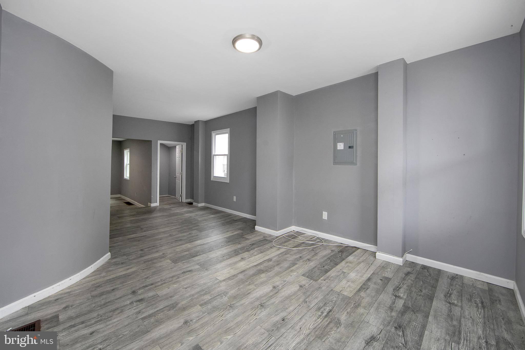 Burlington, NJ 08016,133 E FEDERAL ST