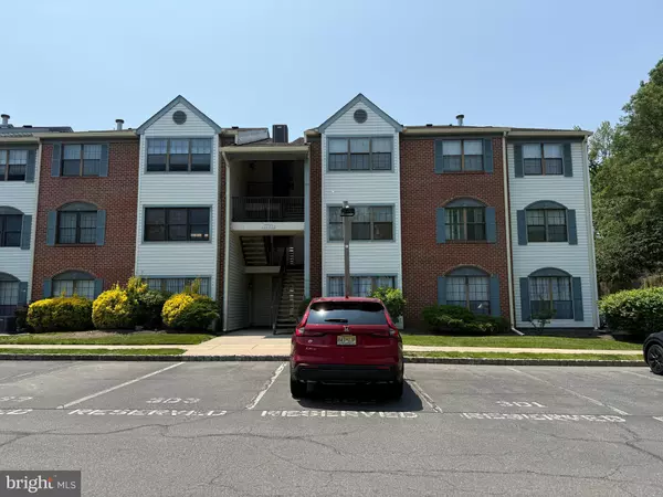 16 CHAMBERLIN CT, Lawrenceville, NJ 08648