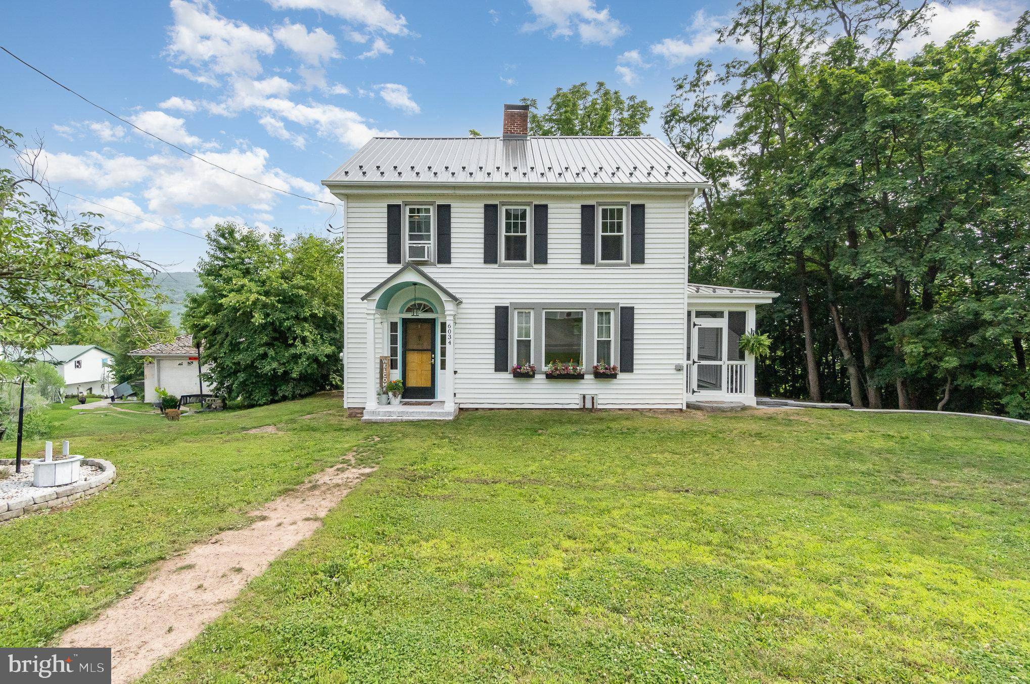 Lykens, PA 17048,6034 ROUTE 209