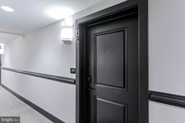 Alexandria, VA 22314,701 N HENRY ST #212