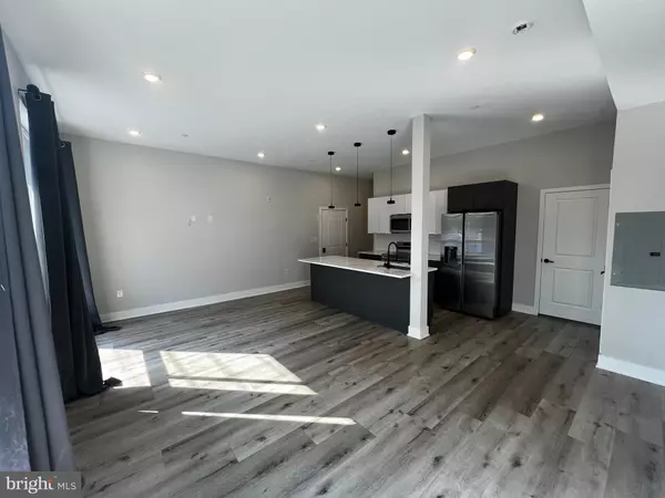Philadelphia, PA 19121,2710 RIDGE AVE #1