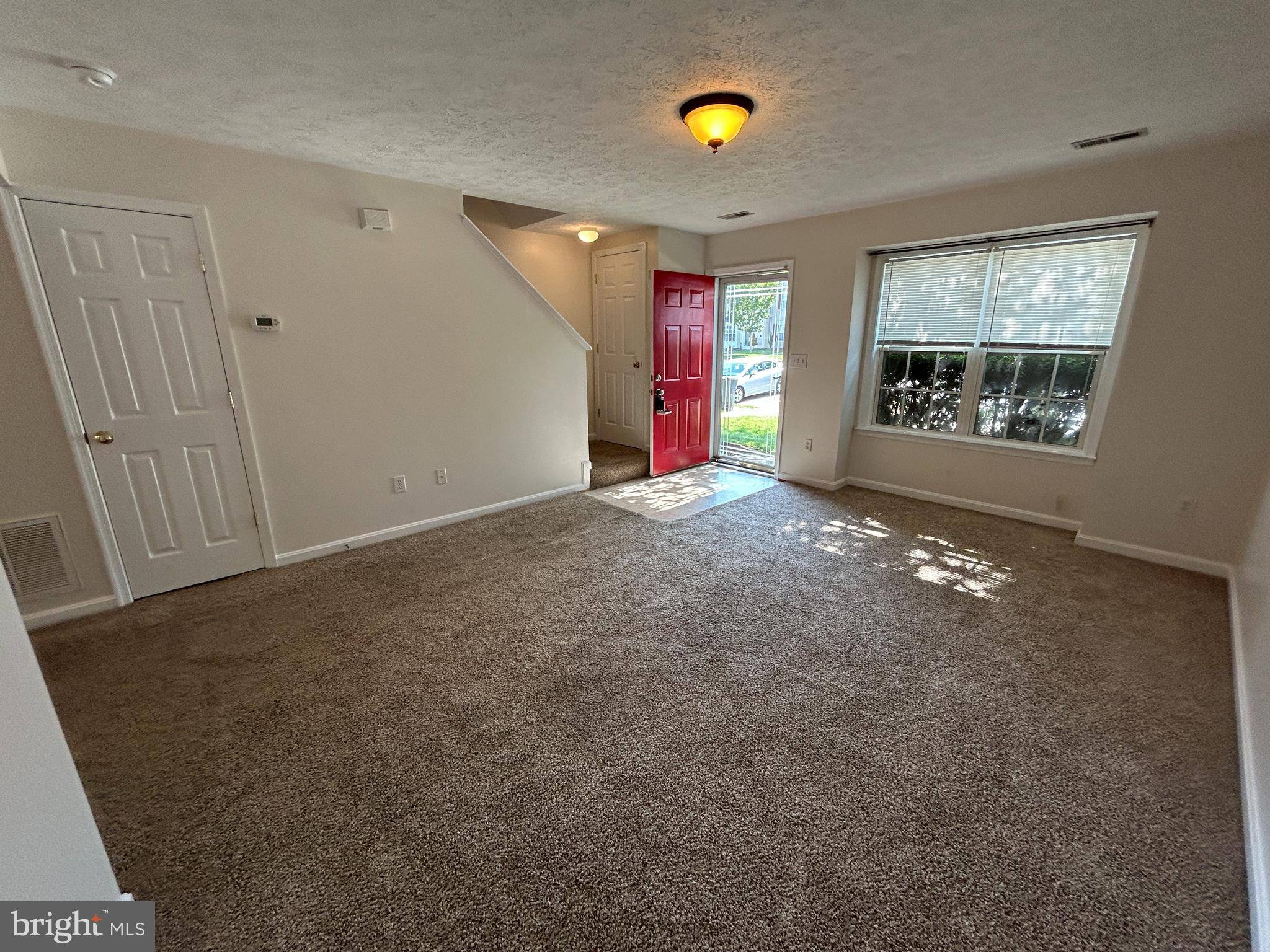 Fredericksburg, VA 22408,9917 W MIDLAND WAY
