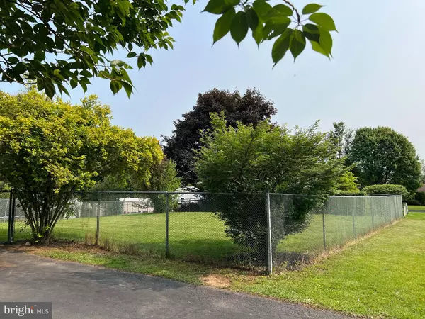 State College, PA 16801,2019 CHELSEA LN