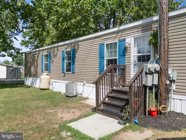 Frederica, DE 19946,60 SYCAMORE DR #75