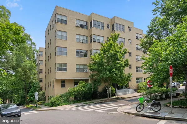 3025 ONTARIO RD NW #108, Washington, DC 20009