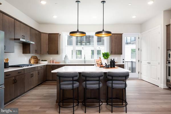 North Bethesda, MD 20852,11930 CARAVELLE LOOP