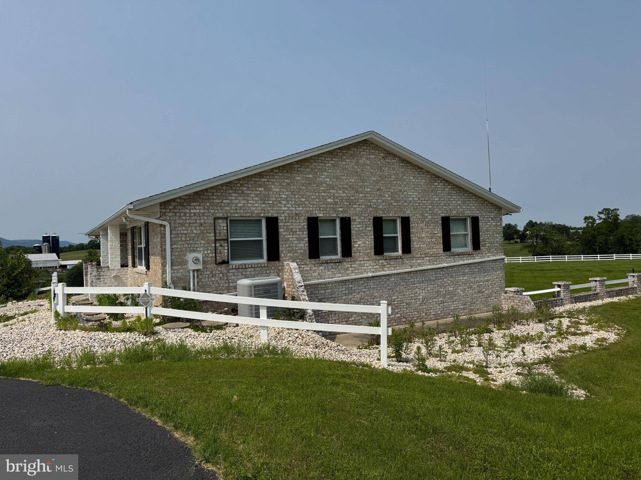 Mercersburg, PA 17236,6472 EDWARDS DRIVE