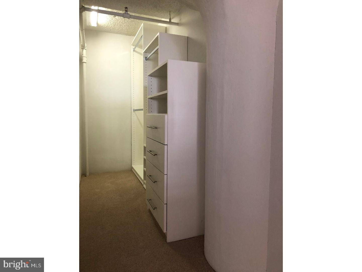 Philadelphia, PA 19103,2300 WALNUT ST #1B-617