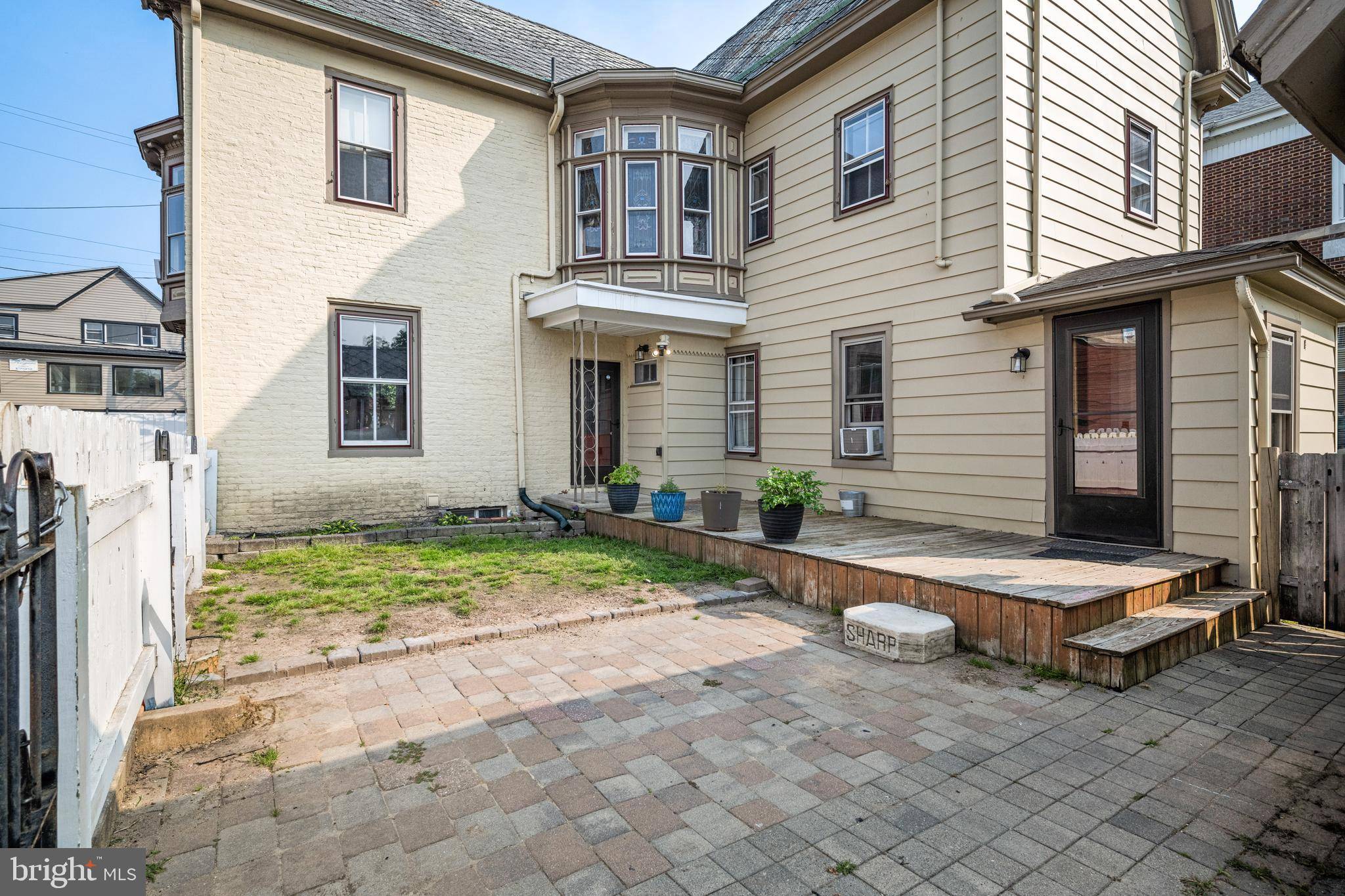 Woodstown, NJ 08098,19 WEST AVE