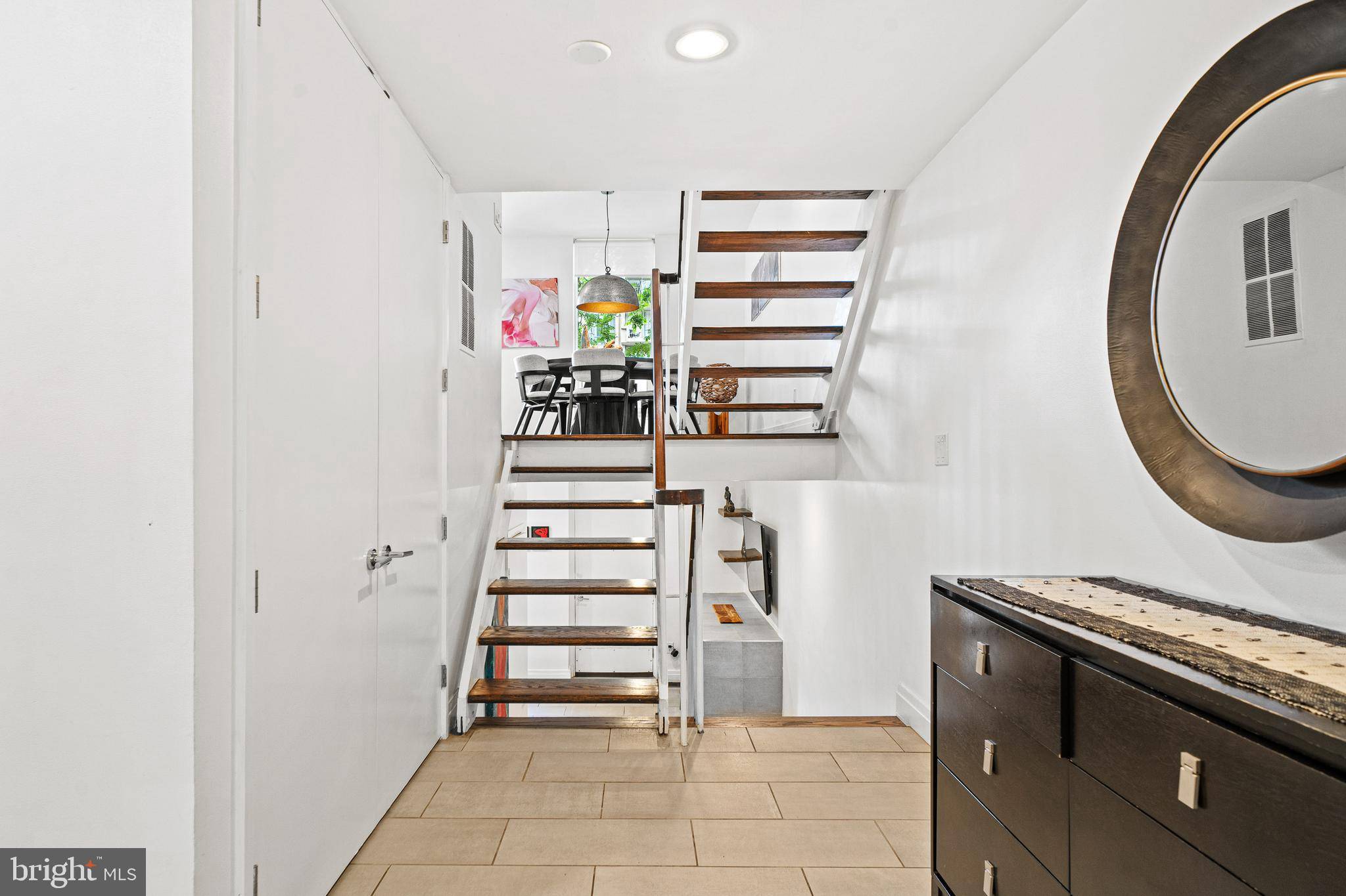 Reston, VA 20190,1674 CHIMNEY HOUSE RD