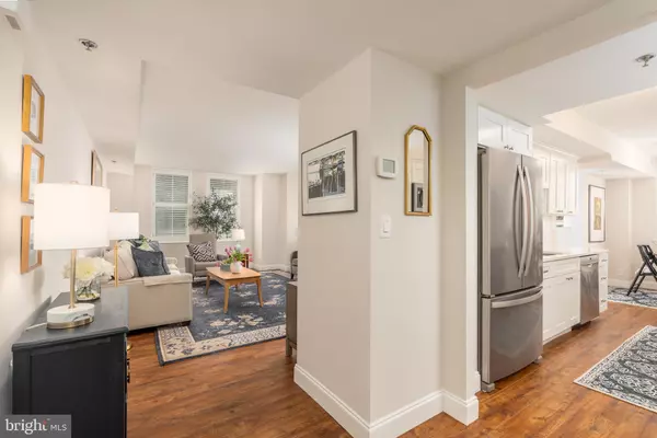 Rockville, MD 20852,5809 NICHOLSON LN #301