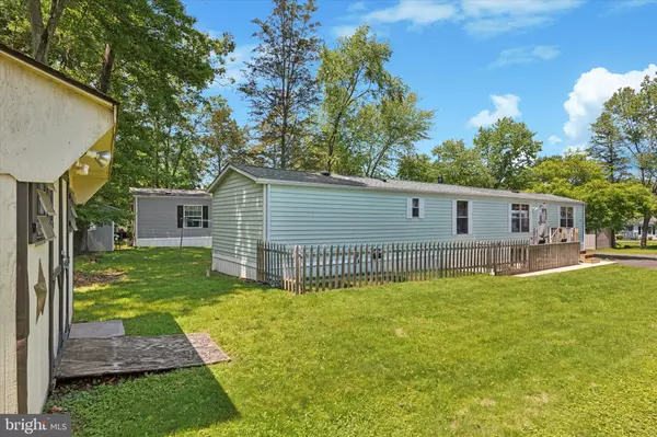 Green Lane, PA 18054,625 WILLOW DR