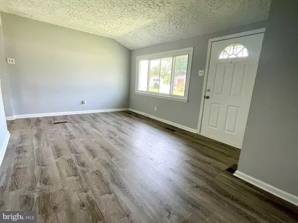 Aberdeen, MD 21001,647 ELM ST