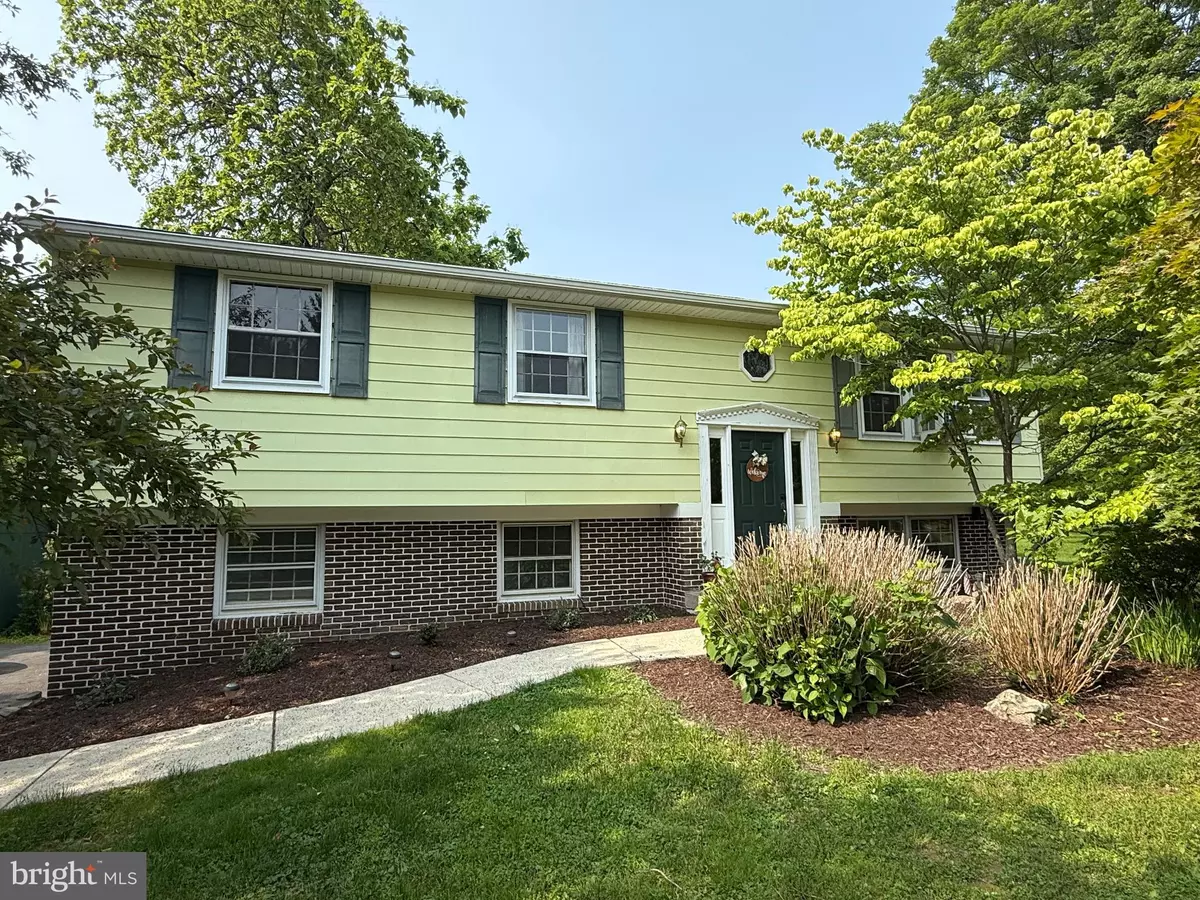 Quakertown, PA 18951,1770 JOANNE DR