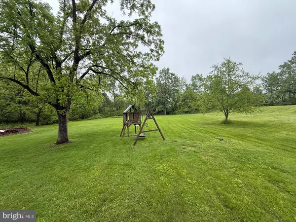 Quakertown, PA 18951,1770 JOANNE DR