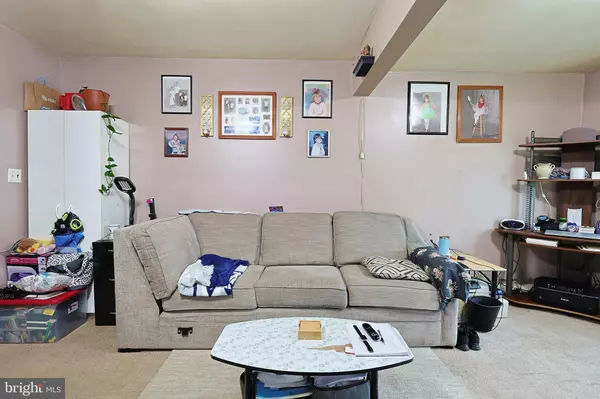 Cumberland, MD 21502,449 PINE AVE