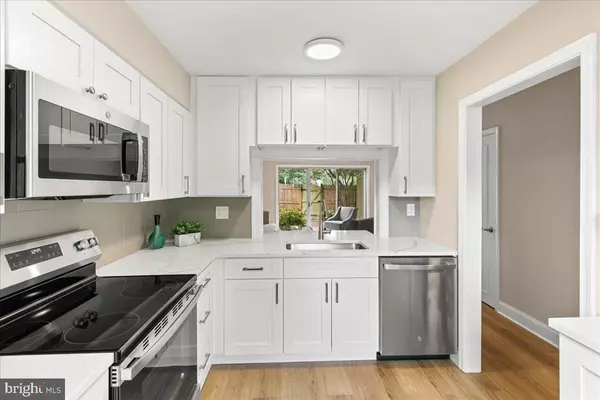 Springfield, VA 22152,8101 KINGSWAY CT #257