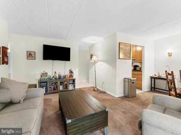 Glen Mills, PA 19342,21 DOUGHERTY BLVD E #S2