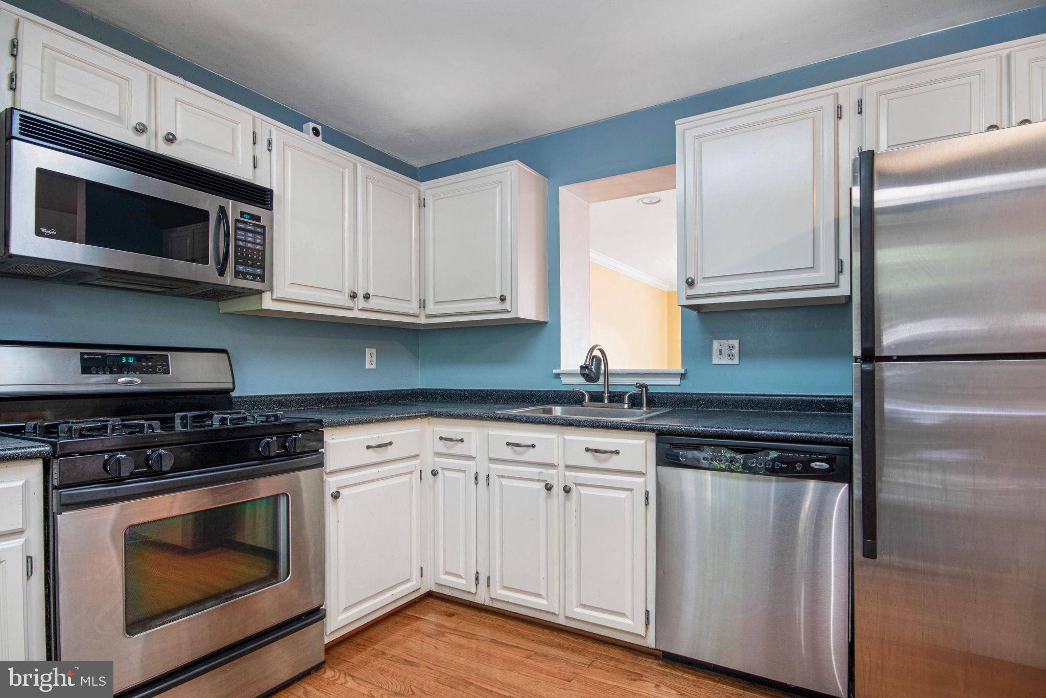 Centreville, VA 20120,14445 SALISBURY PLAIN CT