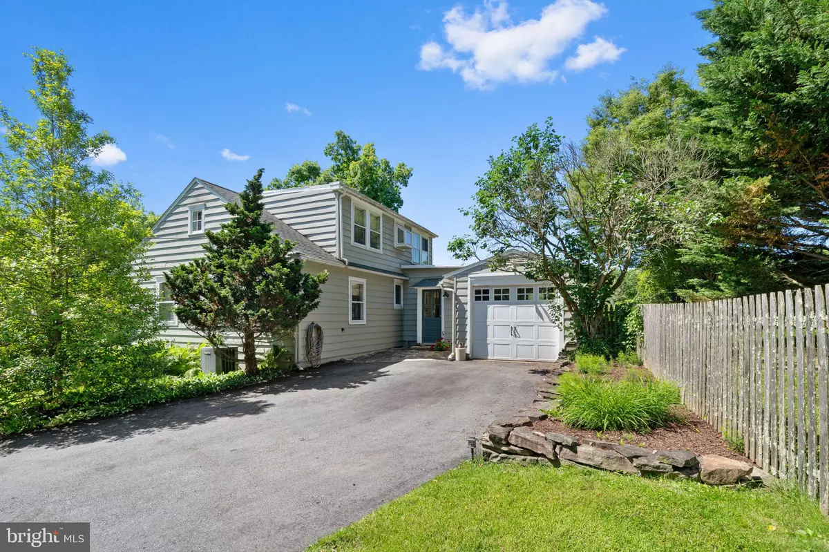West Chester, PA 19382,1033 LENAPE RD
