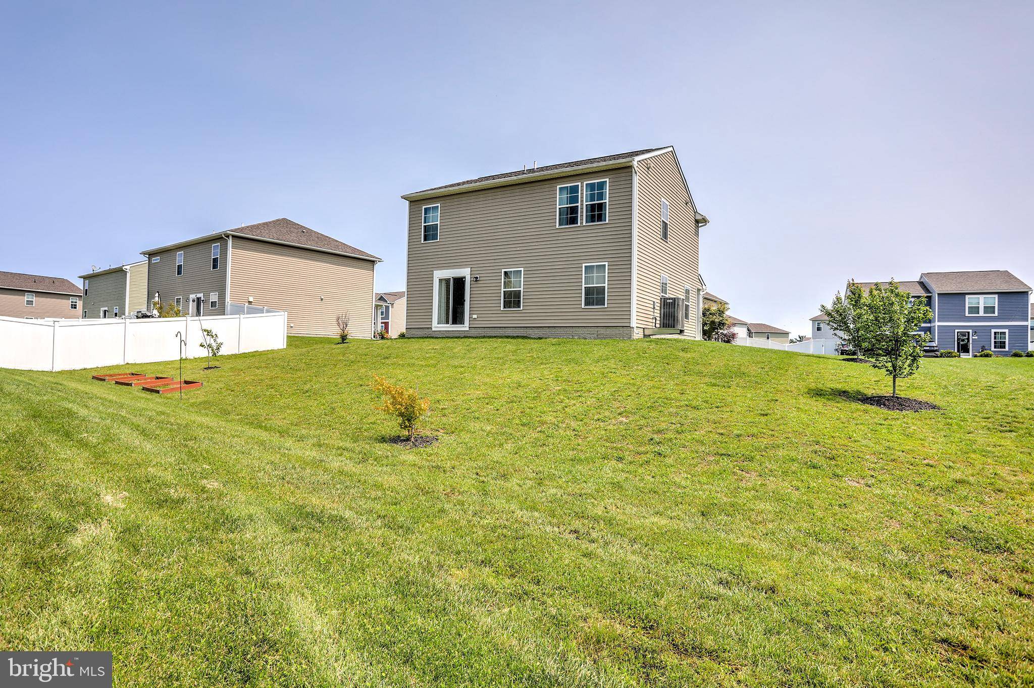 Bunker Hill, WV 25413,101 FAYE DR