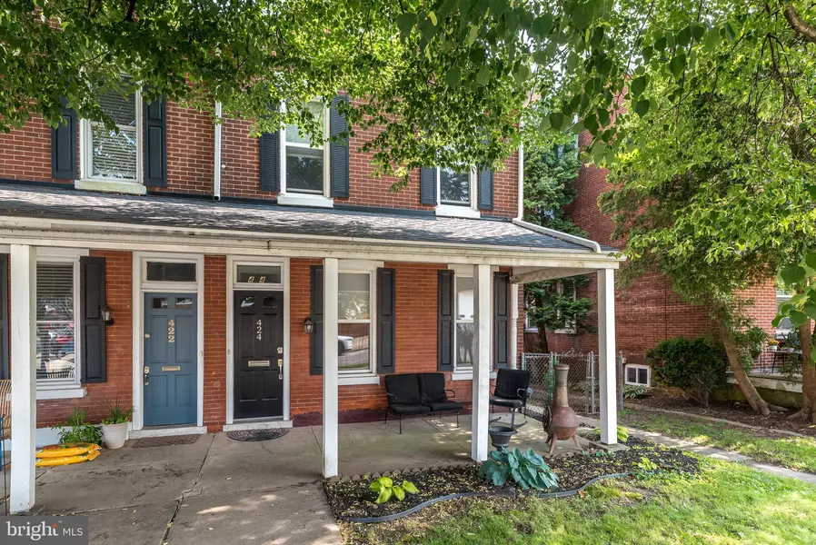 424 W HIGH ST, Phoenixville, PA 19460