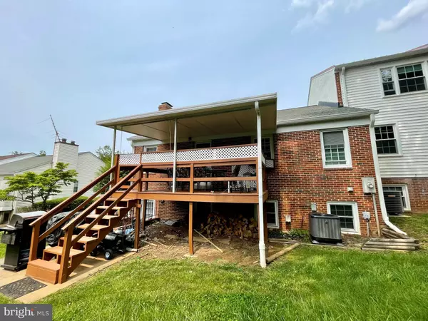 Warrenton, VA 20186,264 FAIRFIELD DR