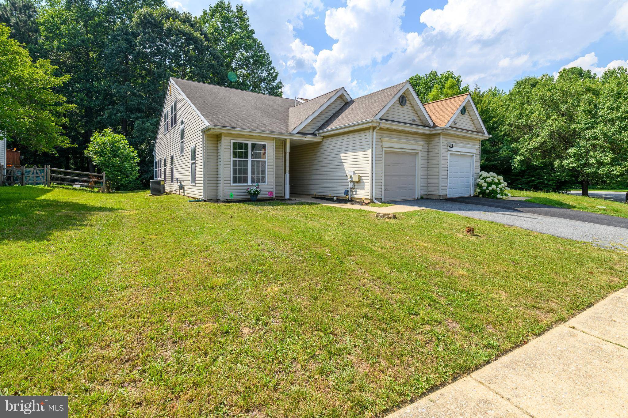 6 PIMLICO LN, Bear, DE 19701