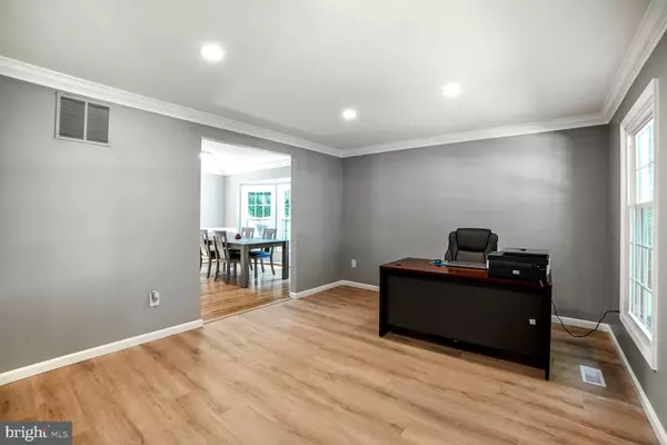 Columbia, MD 21045,8608 GOLDENSTRAW LN