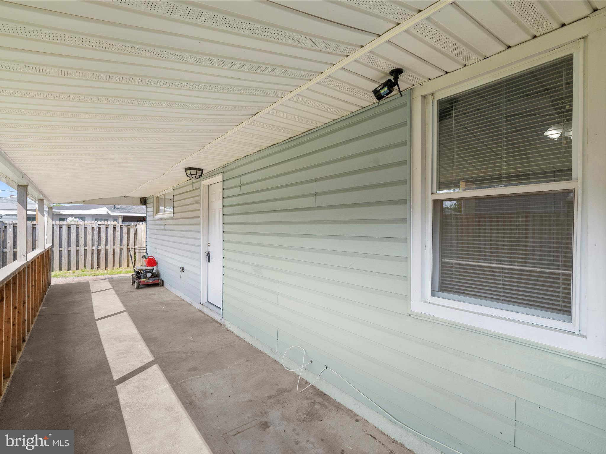 Glen Burnie, MD 21061,702 GRIFFITH RD