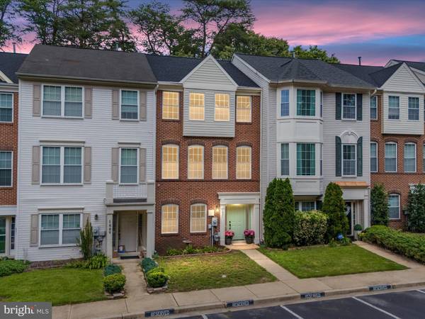 1807 SEA PINE CIR #201, Severn, MD 21144